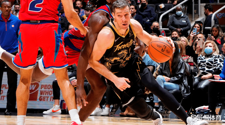 全球现象的 全球现象的