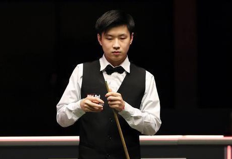 拉锯战中依 拉锯战中依