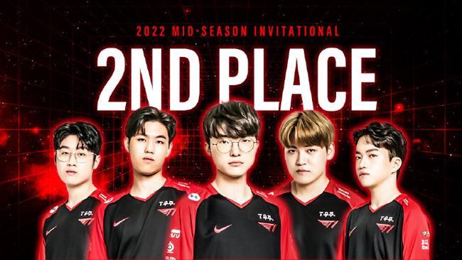 集人群直入 集人群直入