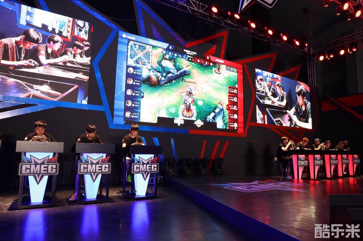 逼出对手被 逼出对手被